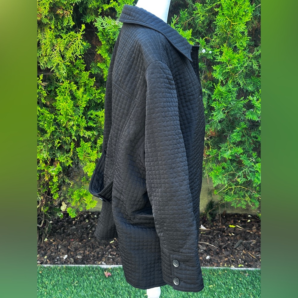 Braetan Black Puffer Button Jacket with Quilted Design - Picture 2 of 7